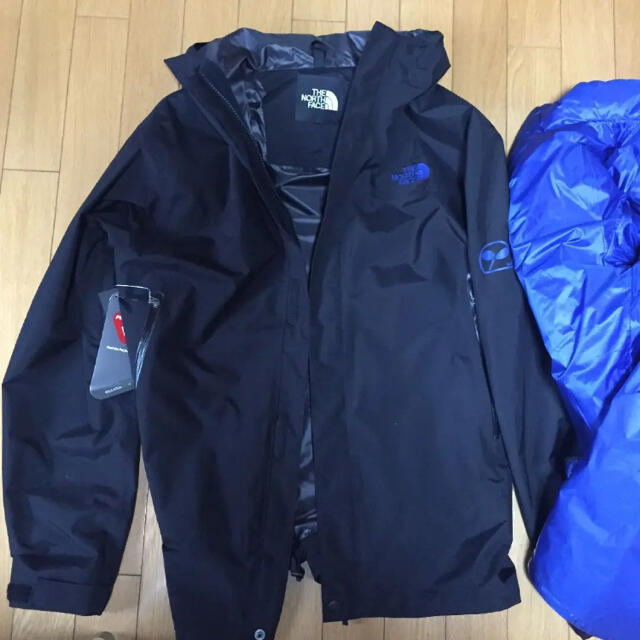 THE NORTH FACE(ザノースフェイス)のThe North Face カシウス トリクライメート ジャケット 新品未使用 レディースのジャケット/アウター(ダウンジャケット)の商品写真