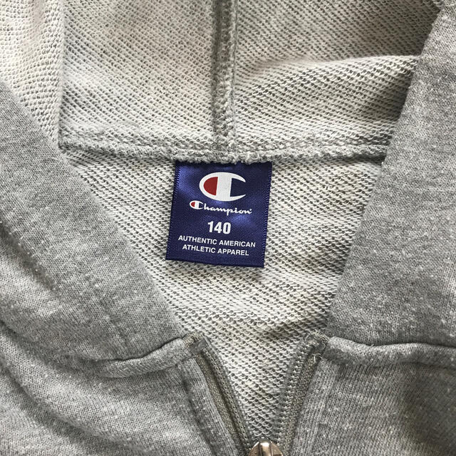 Champion(チャンピオン)のジップアッパーカー キッズ/ベビー/マタニティのキッズ服女の子用(90cm~)(カーディガン)の商品写真