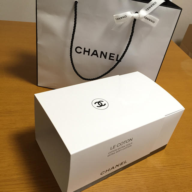 CHANEL(シャネル)のCHANEL♡コットン コスメ/美容のスキンケア/基礎化粧品(その他)の商品写真