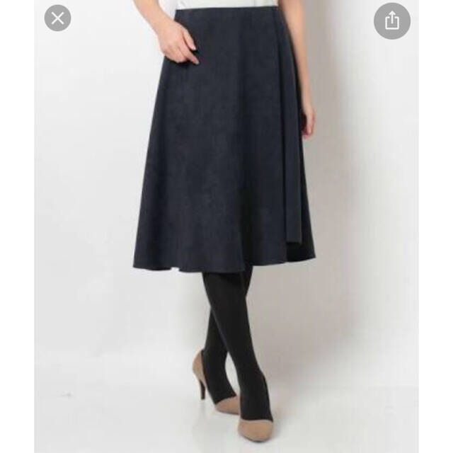 ROPE’(ロペ)のスエード調アシンメトリーフレアスカート レディースのスカート(ひざ丈スカート)の商品写真
