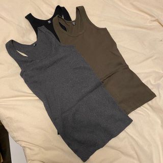 ユニクロ(UNIQLO)のUNIQLO タンクトップ 3つ セット(タンクトップ)