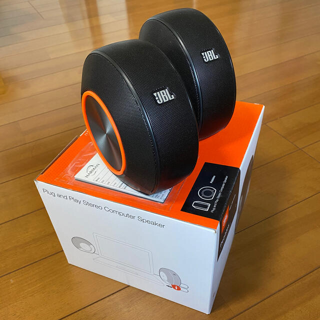 JBL Pebbles バスパワードスピーカー