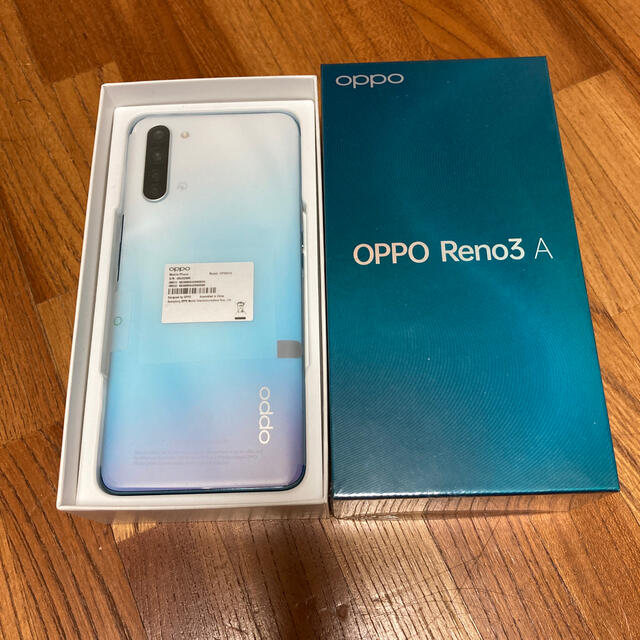 ANDROID(アンドロイド)の新品 OPPO Reno3a ホワイトCPH2013 送料込み 本体 スマホ/家電/カメラのスマートフォン/携帯電話(スマートフォン本体)の商品写真