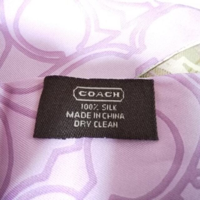 COACH(コーチ)のCOACH(コーチ) スカーフ シグネチャー柄 レディースのファッション小物(バンダナ/スカーフ)の商品写真