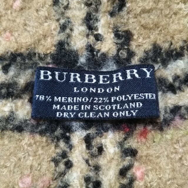 BURBERRY(バーバリー)のバーバリーロンドン マフラー美品  レディースのファッション小物(マフラー/ショール)の商品写真