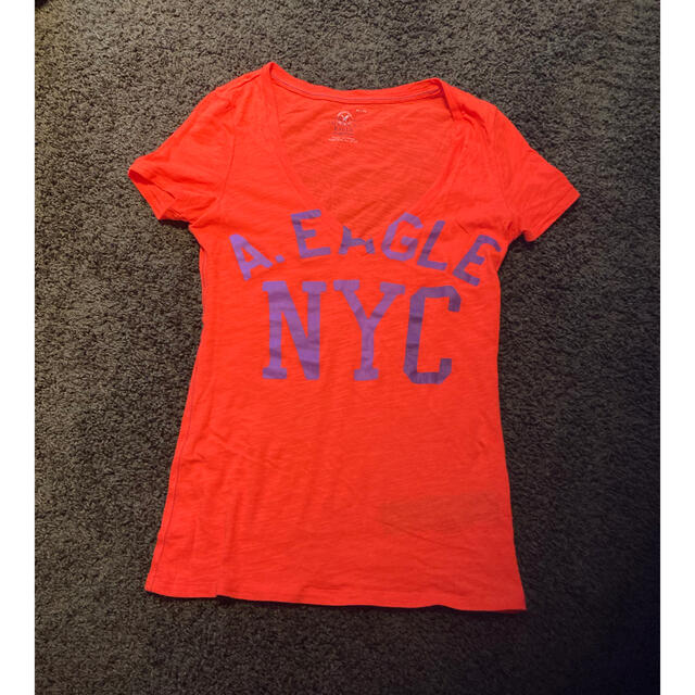 American Eagle(アメリカンイーグル)のTシャツ レディースのトップス(Tシャツ(半袖/袖なし))の商品写真