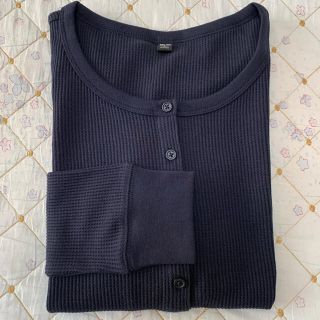 ユニクロ(UNIQLO)のユニクロ　ワッフルヘンリーネックT（長袖） (Tシャツ(長袖/七分))