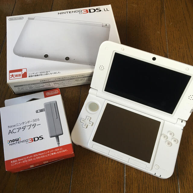 Nintendo 3DS LL （White）