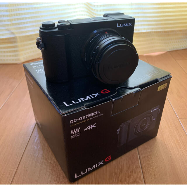 Panasonic(パナソニック)のPanasonic ミラーレス一眼レフLUMIX GXMK3 ライカ スマホ/家電/カメラのカメラ(ミラーレス一眼)の商品写真