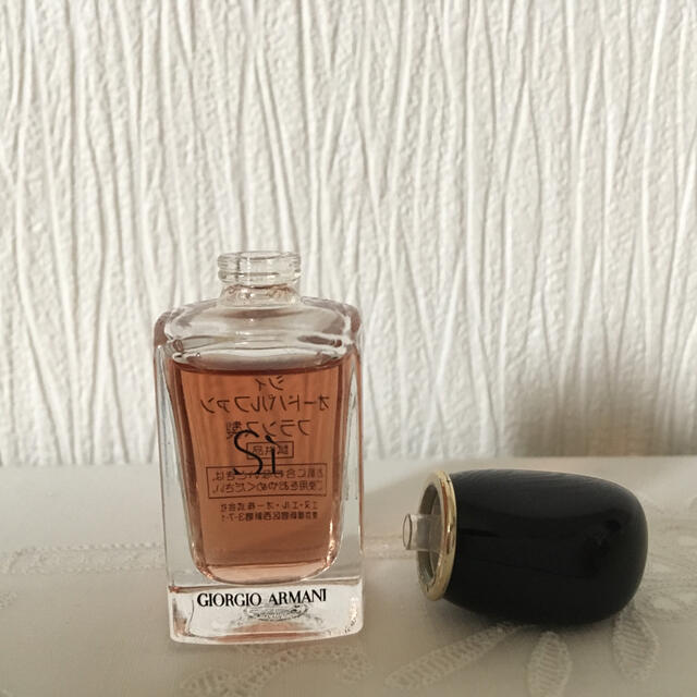 Giorgio Armani - 値下げ アルマーニ si 7mlの通販 by ブルー📦即購入可｜ジョルジオアルマーニならラクマ