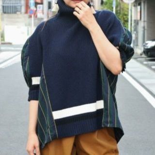 サカイ(sacai)の【美品】sacai 18AW シャツ切替えニット(ニット/セーター)