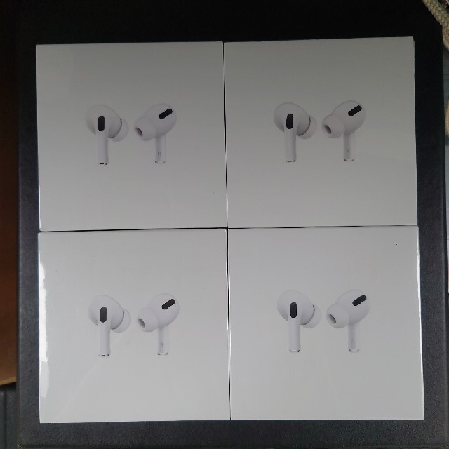 Apple(アップル)のAirpods  pro エアポッズプロ　11台 スマホ/家電/カメラのオーディオ機器(ヘッドフォン/イヤフォン)の商品写真