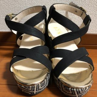 ヴァンス(VENCE)のVENCE厚底サンダル (サンダル)