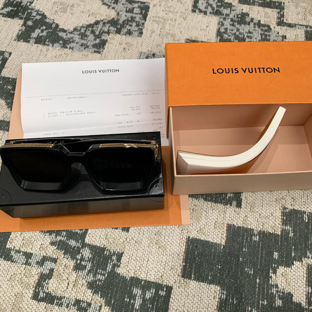 LOUIS VUITTON 1.1ミリオネア黒 19ss サングラス