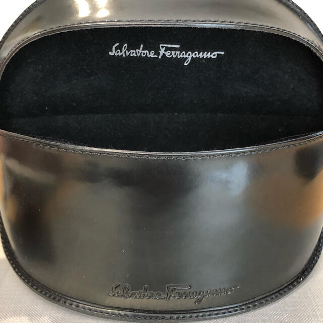 Salvatore Ferragamo(サルヴァトーレフェラガモ)のフェラガモ　サングラス レディースのファッション小物(サングラス/メガネ)の商品写真