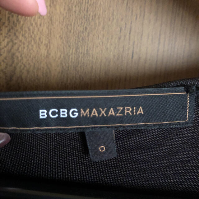 BCBGMAXAZRIA(ビーシービージーマックスアズリア)のさらにお値下げ！BCBG MAXAZRIA 膝丈ワンピース レディースのワンピース(ひざ丈ワンピース)の商品写真