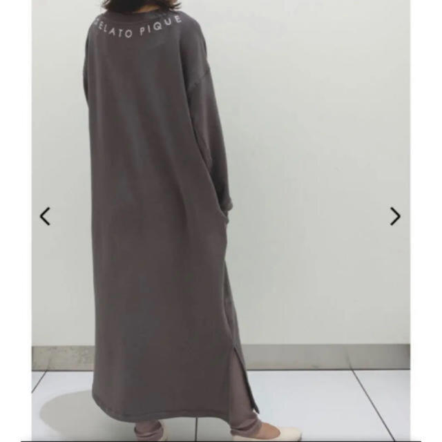 ロゴスウェットドレス