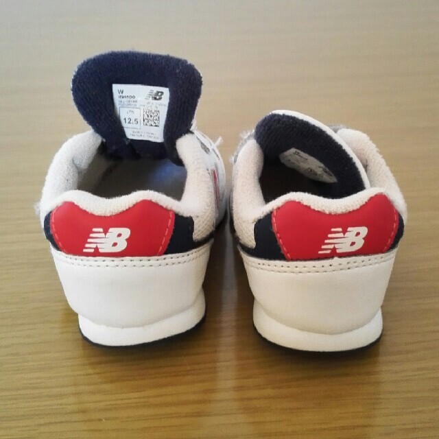 New Balance(ニューバランス)のあや様☆専用ニューバランス　12.5㎝　996　白 キッズ/ベビー/マタニティのベビー靴/シューズ(~14cm)(スニーカー)の商品写真