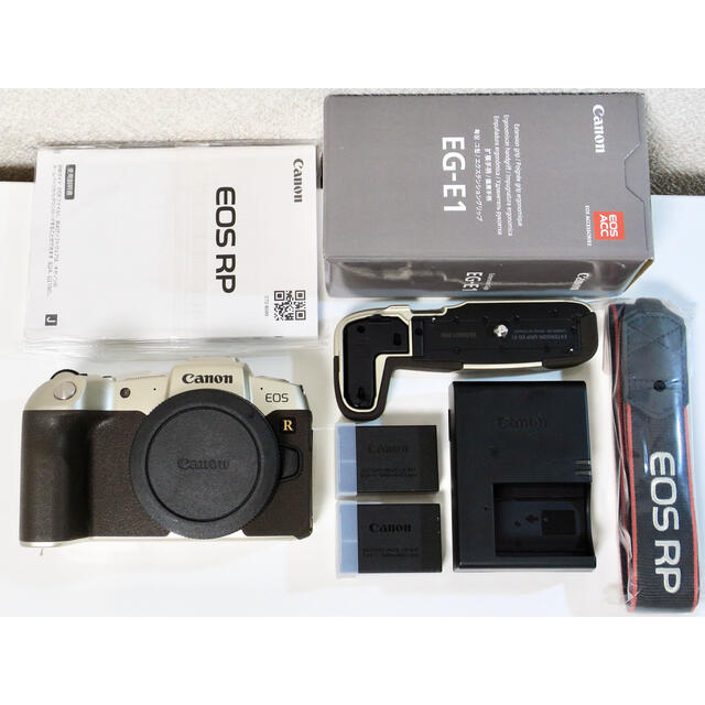 Canon EOS RP ゴールド　グリップ（EGーE1）予備バッテリー付き