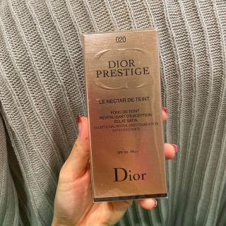 ディオール(Dior)のディオール　プレステージネクタードゥタン　リキッドファンデーション30ml(ファンデーション)