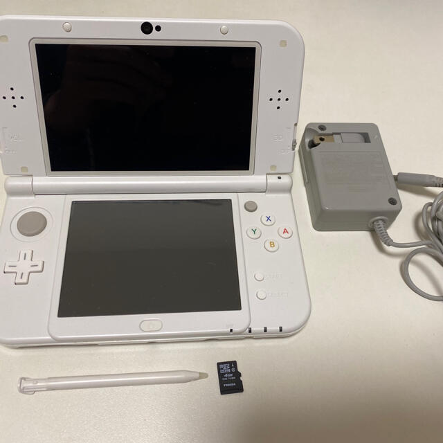 GAMENewニンテンドー3DS LL パールホワイト