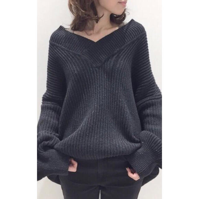 L'Appartement DEUXIEME CLASSE(アパルトモンドゥーズィエムクラス)のTwins Florence Denim V/N Oversize Knit レディースのトップス(ニット/セーター)の商品写真