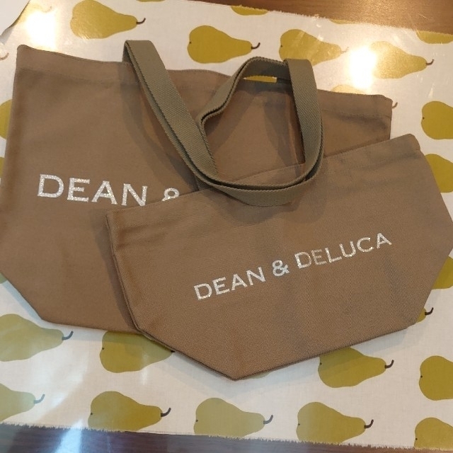 [専用L]DEAN & DELUCA チャリティートート2020 オリーブ  レディースのバッグ(トートバッグ)の商品写真