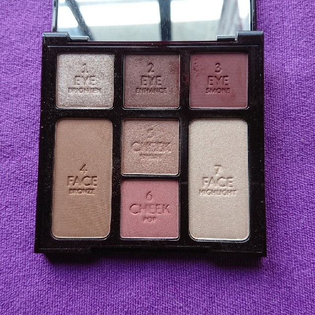 TOM FORD(トムフォード)のCharlotte Tilbury インスタント ルック パレット コスメ/美容のベースメイク/化粧品(アイシャドウ)の商品写真