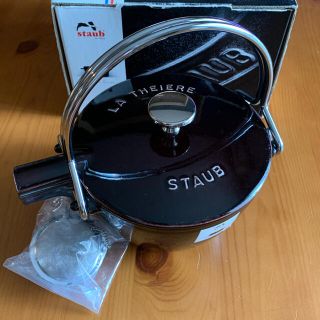 ストウブ(STAUB)のYUTAN様専用　Staub ラウンド ティーポット 16.5cm 茶こし付き (調理道具/製菓道具)