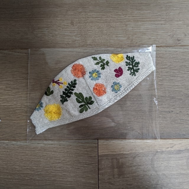 H.P.FRANCE(アッシュペーフランス)のCoral＆Tusk 花柄刺繍 レディースのレディース その他(その他)の商品写真