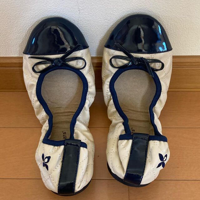 【未使用】バタフライツイスト　オリビア　サイズ25cm レディースの靴/シューズ(バレエシューズ)の商品写真