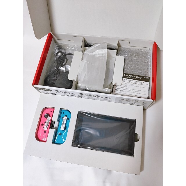 Nintendo Switch ネオンブルー/ネオンピンク 新型 ほぼ未使用美品