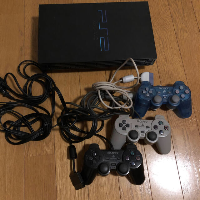 PlayStation2(プレイステーション2)のPlayStation2本体 ソフト コントローラーセット SCPH30000 エンタメ/ホビーのゲームソフト/ゲーム機本体(家庭用ゲーム機本体)の商品写真