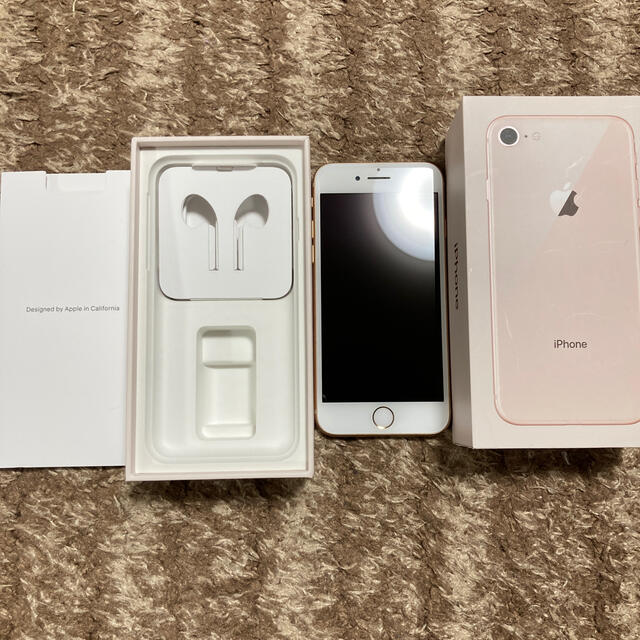 iPhone 8 ゴールド 64 GB SIMフリーその他