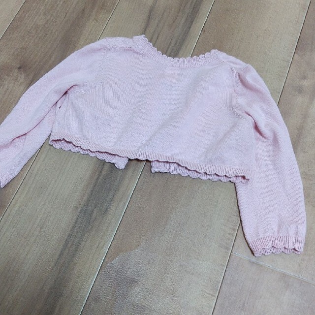 babyGAP(ベビーギャップ)のGAP　ピンクボレロ　カーディガン　女の子　90cm キッズ/ベビー/マタニティのキッズ服女の子用(90cm~)(カーディガン)の商品写真