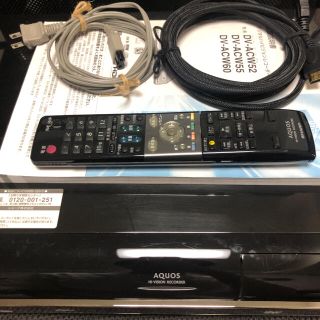 シャープ(SHARP)のシャープVHS/HDD/DVDレコーダーDV-ACW52(DVDレコーダー)