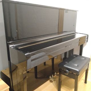 YAMAHA　　U1H(ピアノ)