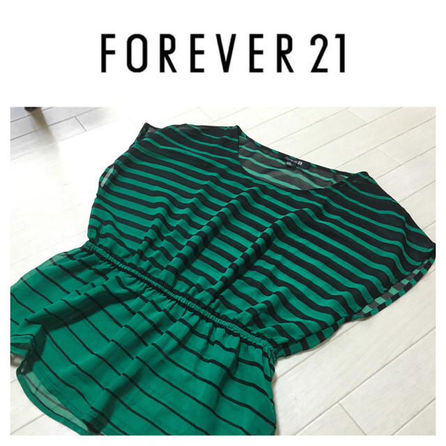 FOREVER 21(フォーエバートゥエンティーワン)のひまかな♡ママ's さま✽シフォンボーダートップス レディースのトップス(カットソー(半袖/袖なし))の商品写真