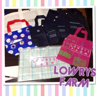 ローリーズファーム(LOWRYS FARM)の専用出品＊(ショップ袋)