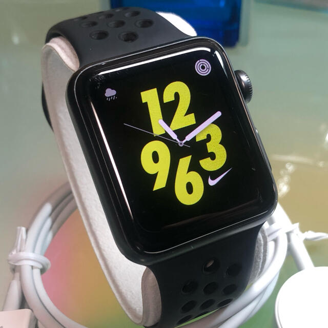 apple watch 3 nike cellular 42mm液晶割れあり