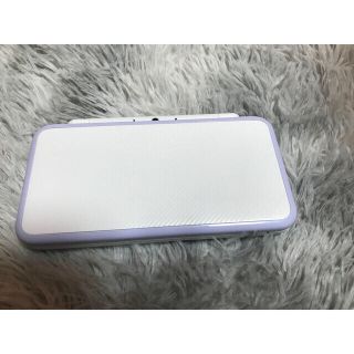 ニンテンドー2DS(ニンテンドー2DS)のnewニンテンドー2DS LL【ホワイトラベンダー】(携帯用ゲーム機本体)