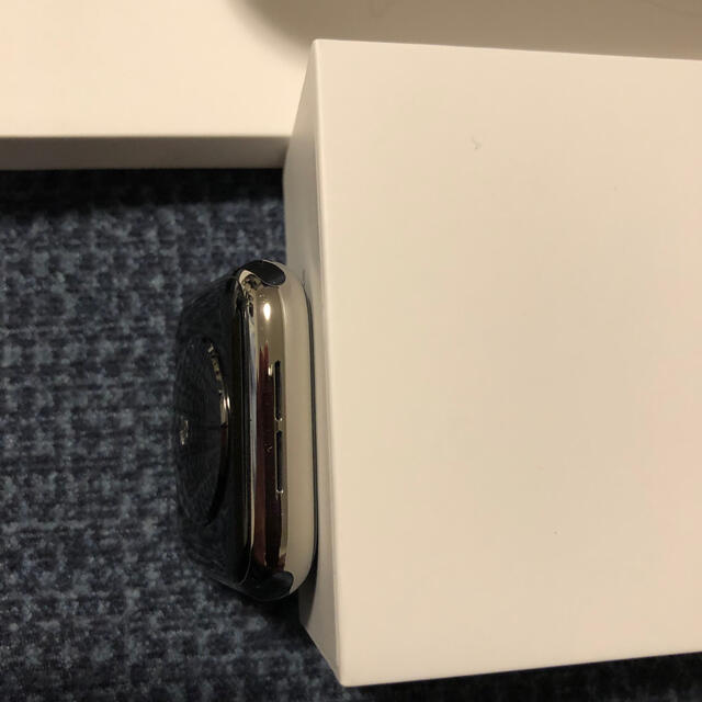 Apple Watch Series 5 44mmステンレススチールケース