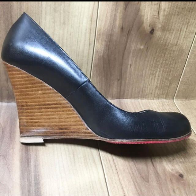 Christian Louboutin(クリスチャンルブタン)のルブタン　ウェッジソールパンプス黒38 1/2 レディースの靴/シューズ(ハイヒール/パンプス)の商品写真