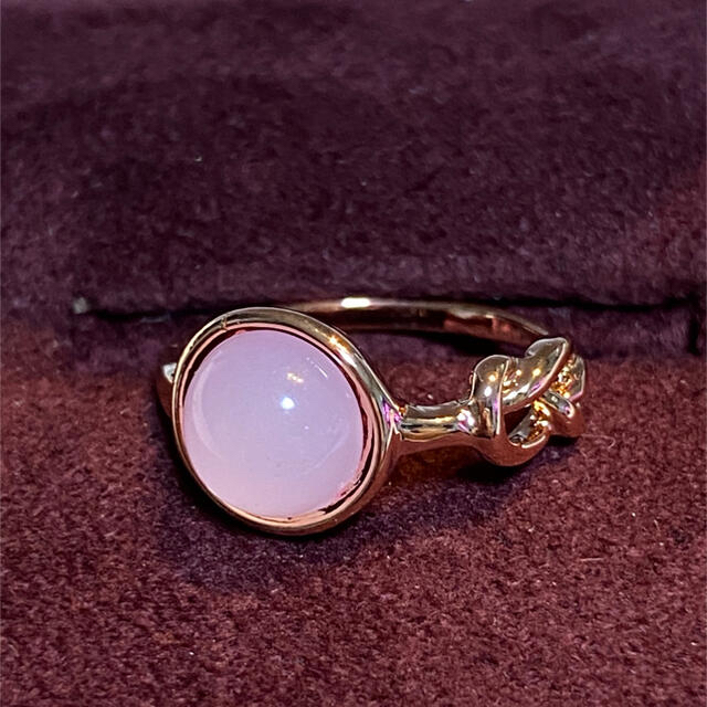 ピンクムーンストーンリング　ローズゴールド レディースのアクセサリー(リング(指輪))の商品写真