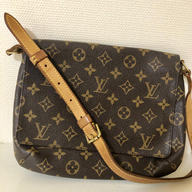 LOUIS VUITTON ミュゼットタンゴ