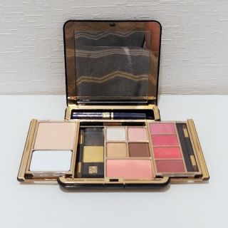 エスティローダー(Estee Lauder)のESTEE LAUDER メイクパレット(コフレ/メイクアップセット)