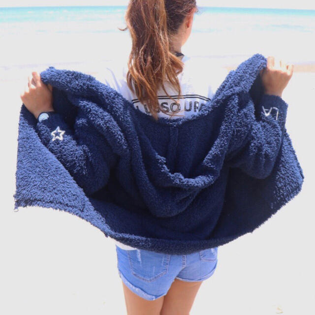 西海岸系☆LUSSO SURF LA刺繍ボアパーカー Sサイズ☆ベアフット