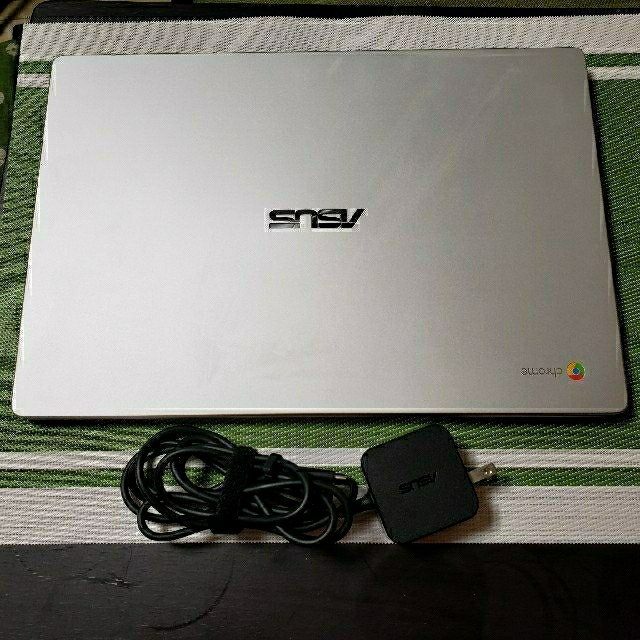 ASUS Chromebook C523NA-IH24T