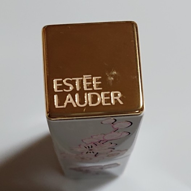 Estee Lauder(エスティローダー)の1度使用 エスティローダー リップスティック 564 コスメ/美容のベースメイク/化粧品(口紅)の商品写真