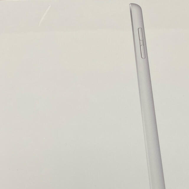 iPad Wi-Fi 32GB 10.2インチ　第8世代　シルバー 1